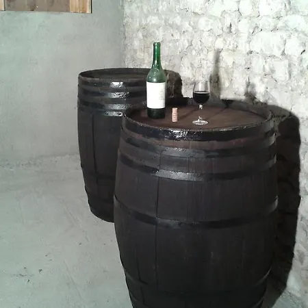 Le Nid, Langlade Holiday home Montboyer